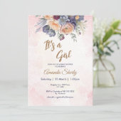 Fleurs de fleurs C'est une Invitation Baby shower  (Debout devant)