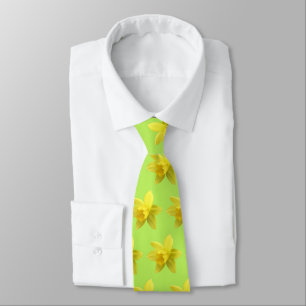 Fleurs de jonquille jaune sur Cravate vert clair