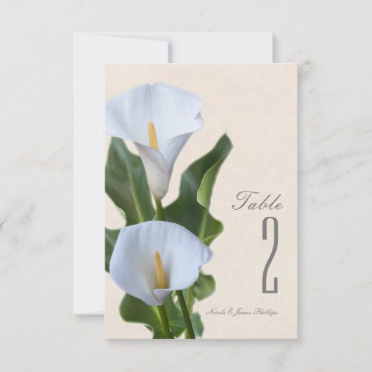 Fleurs de lys calla Élégant numéro de table floral (Devant)