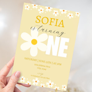 Fleurs de marguerite première invitation anniversa