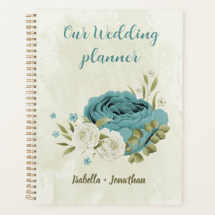 fleurs de mariage en blanc et bleu avec verdure