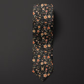 Fleurs de pêcher sur cravate noire