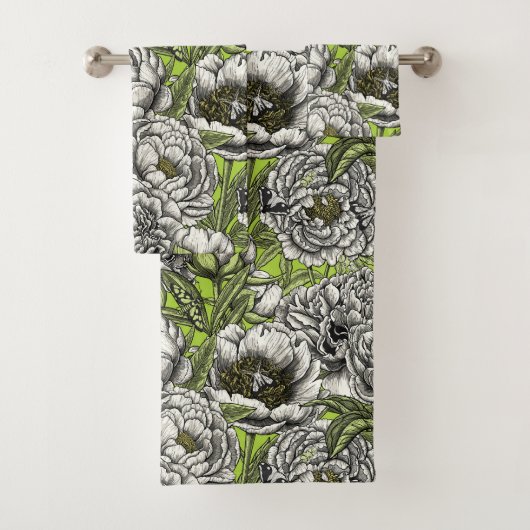 Fleurs de pivoines blanches et moisissures (En situation)