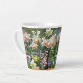 Fleurs de printemps Collage Latte Mug (Angle gauche)