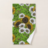 Fleurs de soleil et marguerites, jardin d'été (Serviette à main)