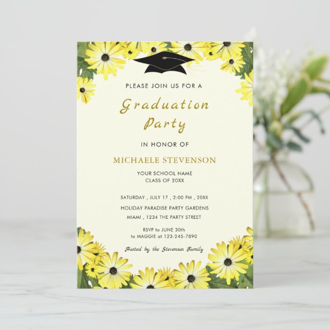 Fleurs encadrées Graduation Party Invitation (Debout devant)