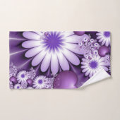 Fleurs et cœurs abstraits de l'amour fractal (Serviette à main)