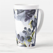 Fleurs et fruits bleus dans le cadre Latte Mug (Angle droit)