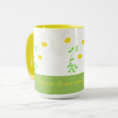 Fleurs Faisées Fleurs Jaunes Et Mug Vert (Devant gauche)