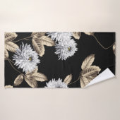 fleurs grises mignonnes avec motif en feuille brun (Serviette de bain)