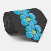 fleurs hawaïennes bleues sur la cravate de charbon (Roulé)