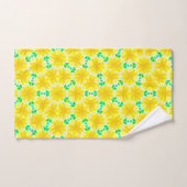Fleurs jaunes aux formes géométriques vertes (Serviette à main)