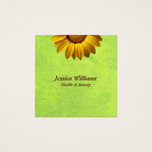 Fleurs jaunes sur monogramme vert abstrait