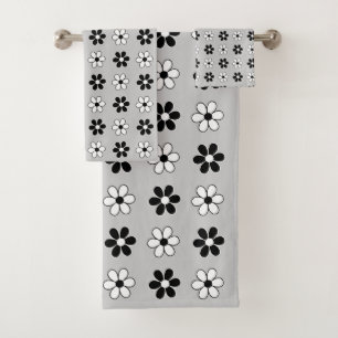 Fleurs modernes noir et blanc sur gris argent clai