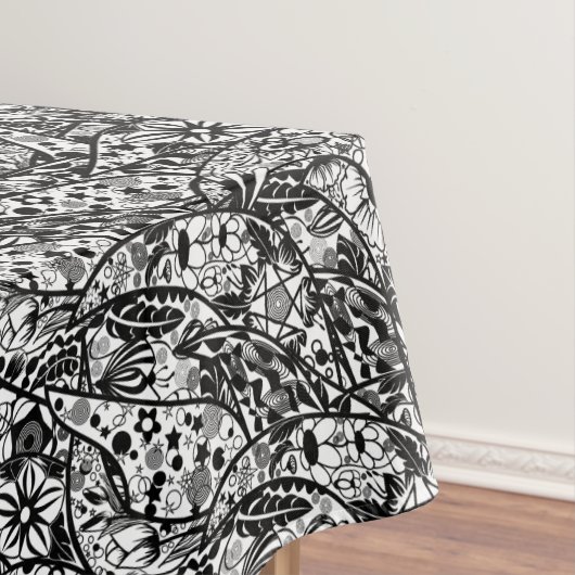 Fleurs nappes Noir Blanc Design (In Situ)