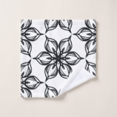 Fleurs noires et blanches élégantes (Gant de toilette)