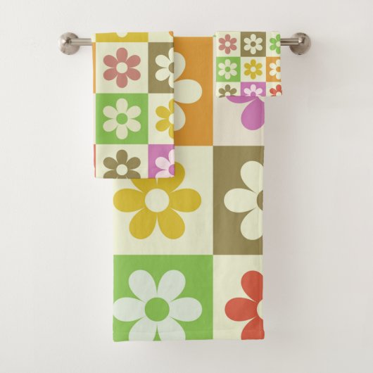 Fleurs Rétro Colorées sur Motif Damier (En situation)