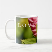 Fleurs roses Boules vertes Amour floral Mug photo (Gauche)