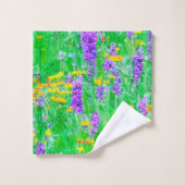 Fleurs sauvages d'été dans un champ vert (Gant de toilette)