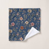 Fleurs sauvages simples brodées sur fond de denim (Gant de toilette)