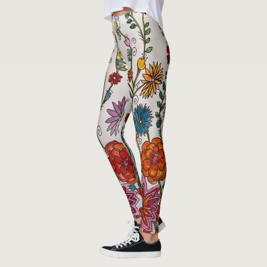 Fleurs sur Leggings blancs (Gauche)