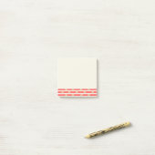 Fleurs sur Post-It® Notes rayées (Sur un bureau)