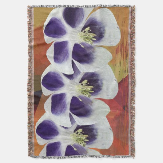 Fleurs violettes et blanches Jeter la couverture (devant Vertical)