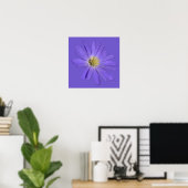 Fleurs violettes Imprimer Bleu Faisceaux Poster d' (Bureau à domicile)