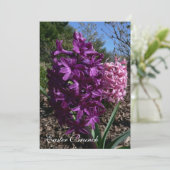 Fleurs violettes Invitations de Brunch de Pâques (Debout devant)