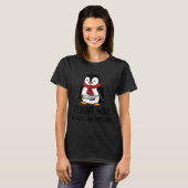 Flight Was Never An Option Sarcastic Witty Penguin T-shirt (Voorkant volledig)