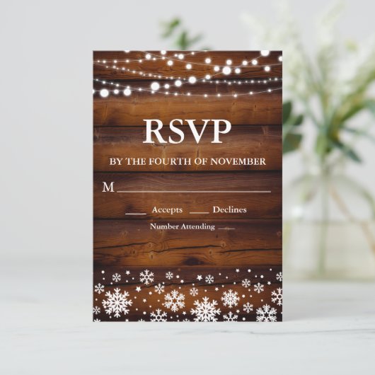 Flocon de neige rustique d'hiver RSVP (Debout devant)