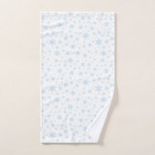 Flocons de neige bleu clair sur fond blanc (Serviette à main)