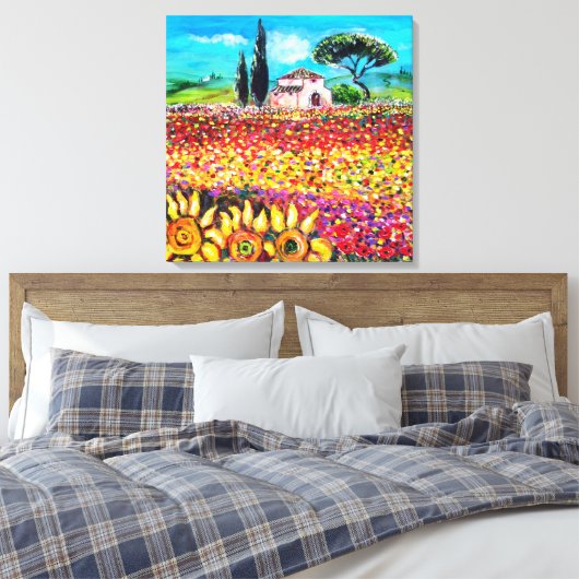FLORA IN TUSCANY/Fields, papavers en zonnebloemen Canvas Afdruk (Insitu (Slaapkamer))