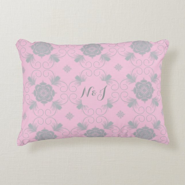 Flora Royale Decorative Accent Pillow Kussen (Voorkant)