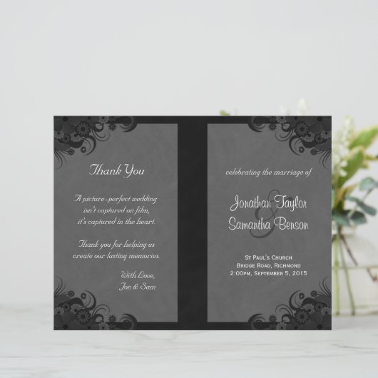 Floral Black en Grey Gothic Folded Wedding Program (Staand voorkant)