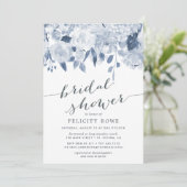 Floral bleu mi-été | Invitation de douche nuptiale (Debout devant)