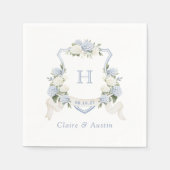 Floral Blue Hydrangea Crest Bruiloft Monogram Servet (Voorkant)