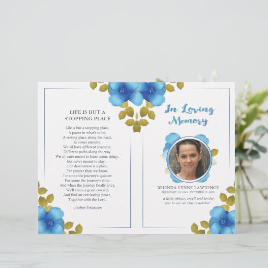 Floral Blue Memorial ou le programme de services f (Debout devant)