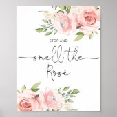 Floral blush Stop en ruik het roos Poster (Voorkant)