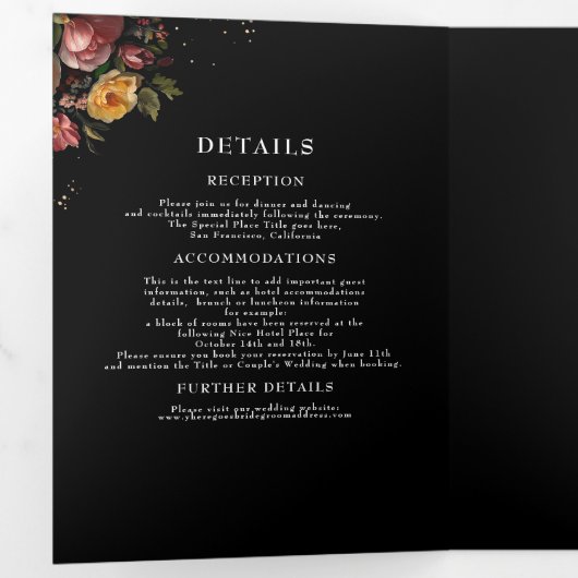 Floral Botanical Black Moody Luxe Huwelijk Drieluik Uitnodiging (Binnenzijde eerst)