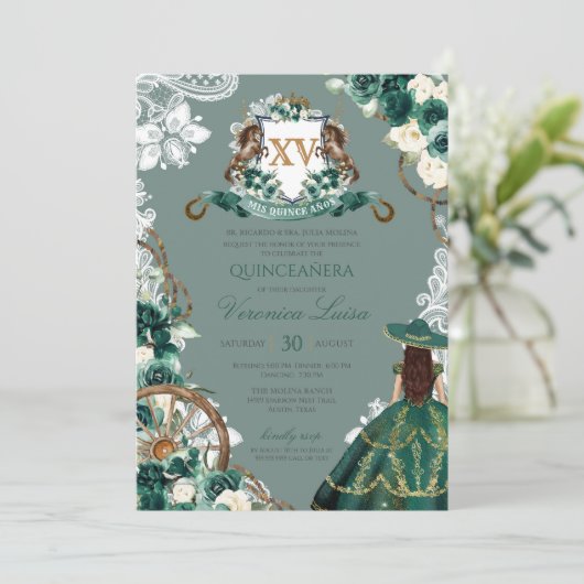 Floral Crest Emerald Green Charro Quinceanera Invi Kaart (Staand voorkant)