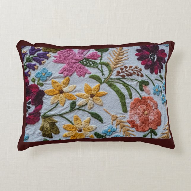 Floral Embroidery Pattern met prachtige bloemen Accent Kussen (Voorkant)