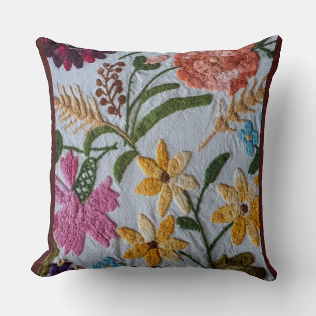 Floral Embroidery Pattern met prachtige bloemen Kussen (Voorkant)