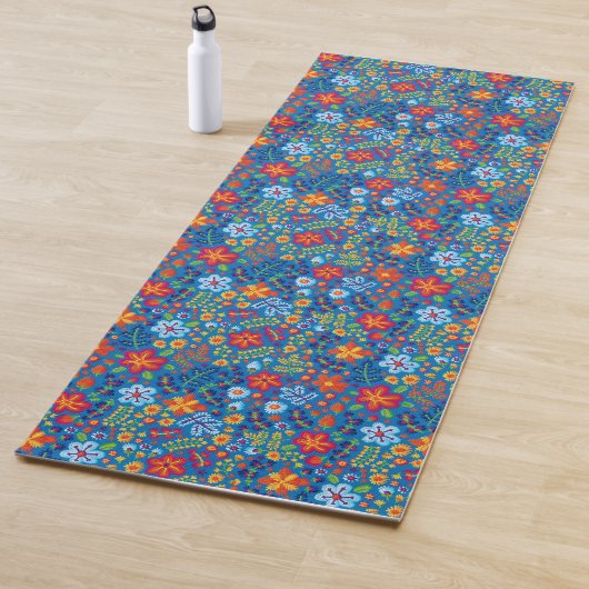 Floral Embroidery Pattern Yogamat (In situ)