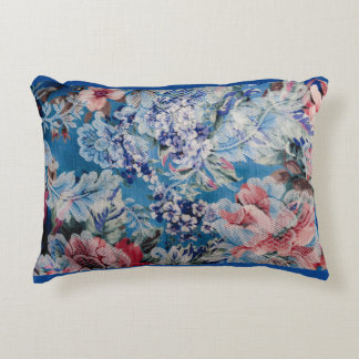 Floral Embroized Pattern Colorful Flowers Accent Kussen