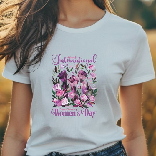 Floral Fists Internationale Vrouwendag 8 maart T-shirt