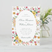 Floral Garden Wedding Invitation with Oval Frame (Debout devant)