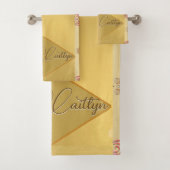 Floral Gold met naam Bad Handdoek (Insitu)