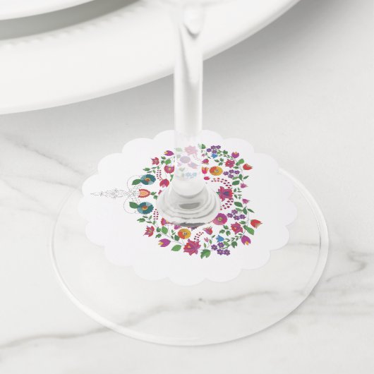 Floral Heart Shape Wijnglaslabel (Dichtbij)