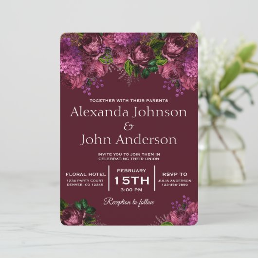 Floral Marsala Burgundy Wedding Invitation Kaart (Staand voorkant)